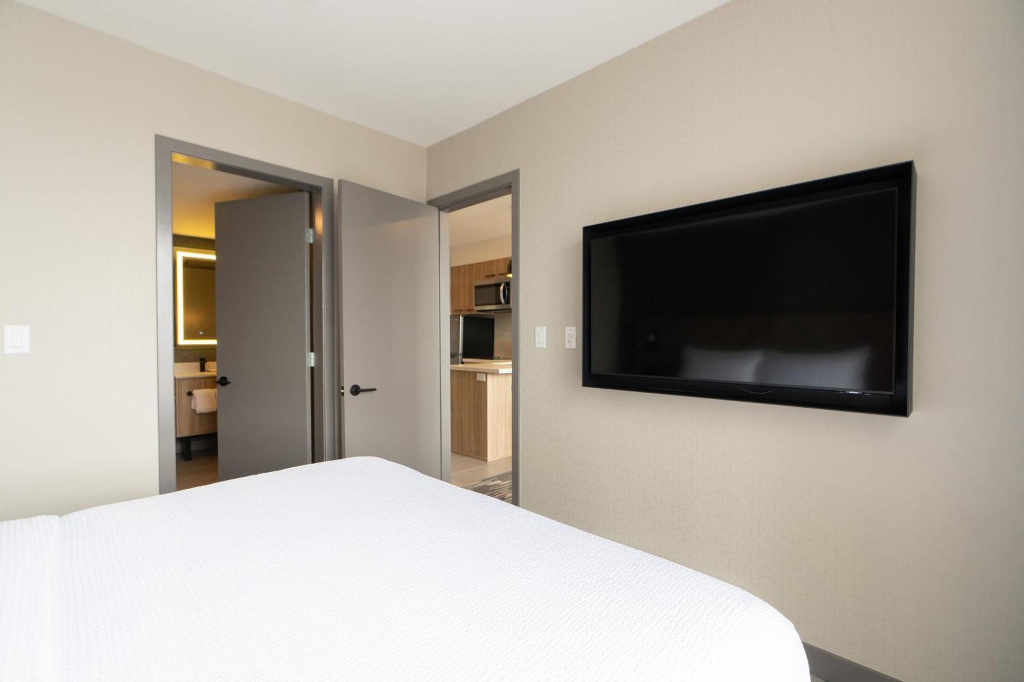 Sandman Signature Dartmouth Hotel & Suites מראה חיצוני תמונה