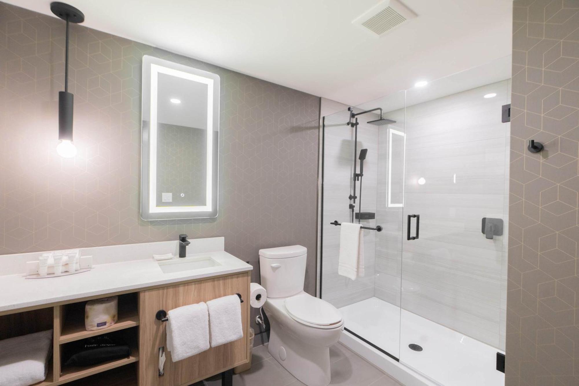 Sandman Signature Dartmouth Hotel & Suites מראה חיצוני תמונה