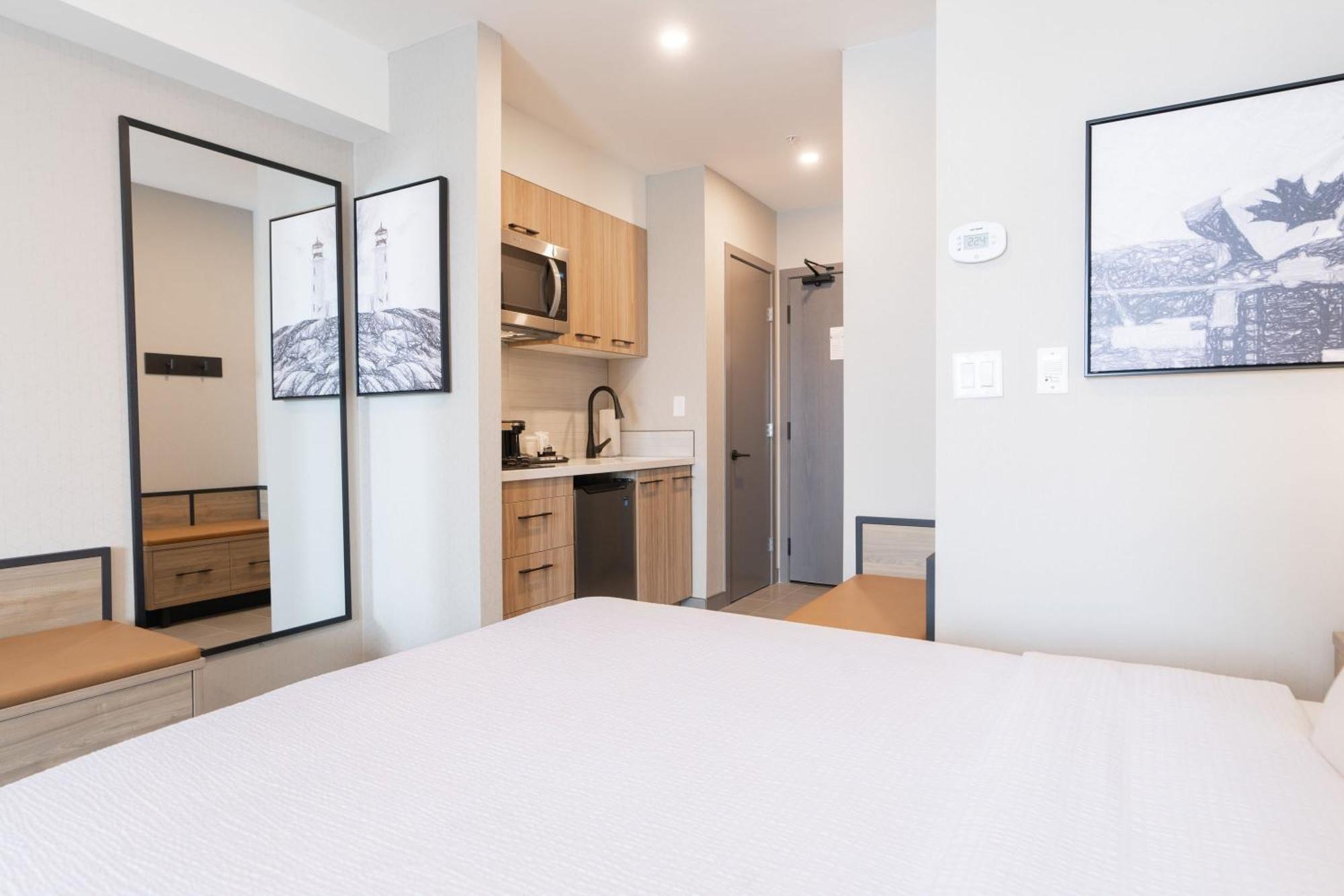 Sandman Signature Dartmouth Hotel & Suites מראה חיצוני תמונה